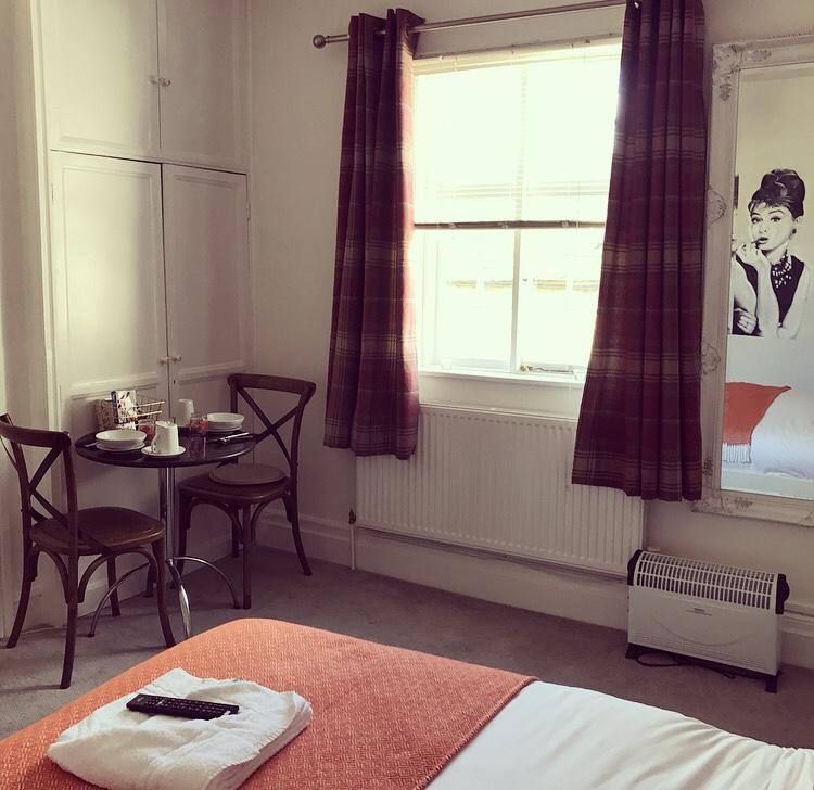 Wansford Country Lounge B&B Exteriér fotografie